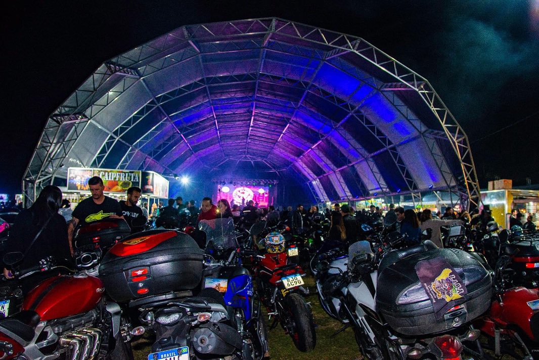 Encontro Internacional de Motociclistas: O Encontro dos Amantes das Duas Rodas em Penedo, RJ